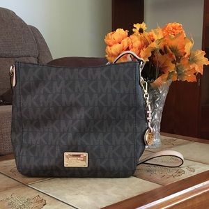 Michael Kors cross body bag