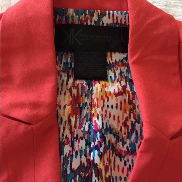 Blazer - Picture 3 of 3