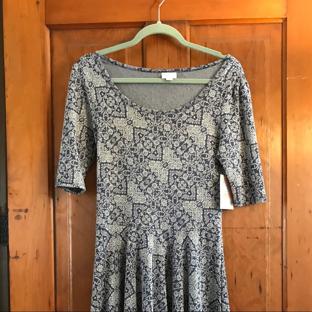 Lularoe Nicole gorgeous dress