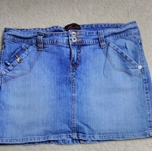 Torrid Demin skort size 12