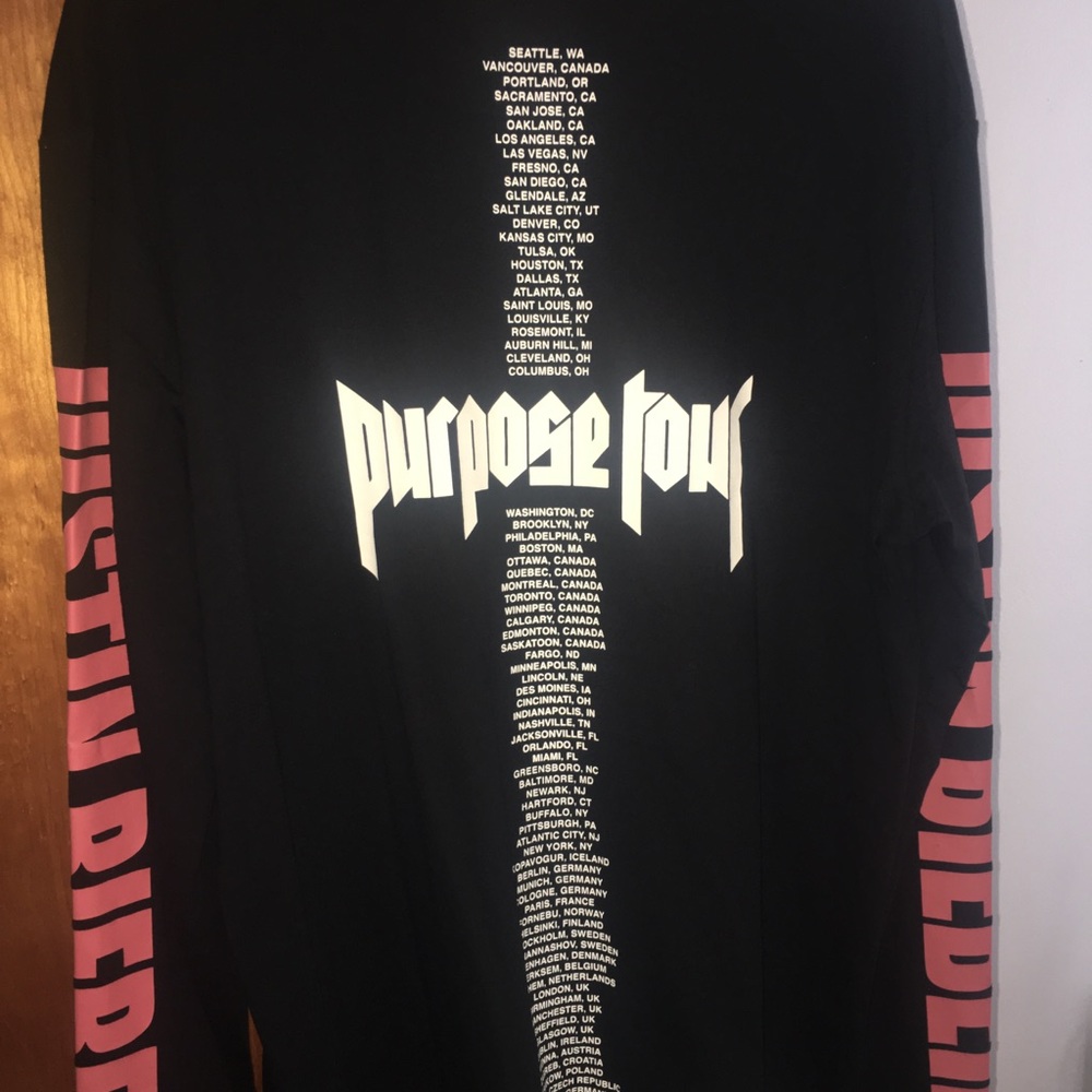 Justin Bieber purpose tour merchandise