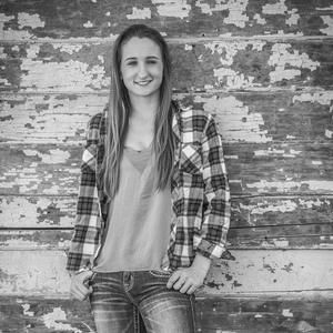 Meet your Posher, Jessica