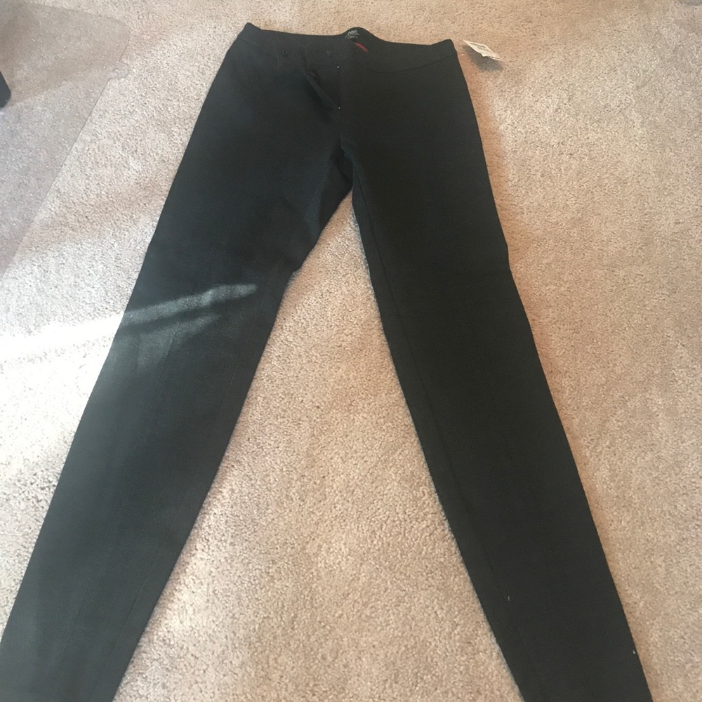 Fitted dress pants extremely comfortable material
