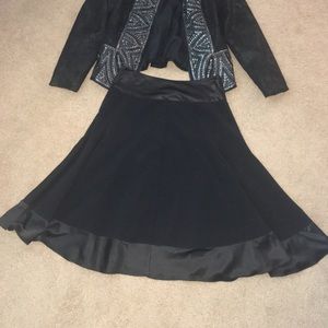 🎆👛GUC black skirt
