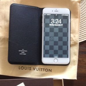 Authentic Louis Vuitton iPhone 6P Folio BlkDamier