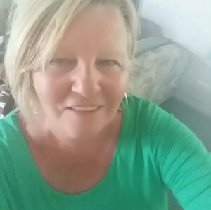 Meet your Posher, Brenda