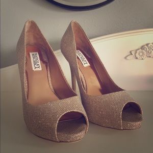 Badgley Mischka Rose Gold Heels size 7