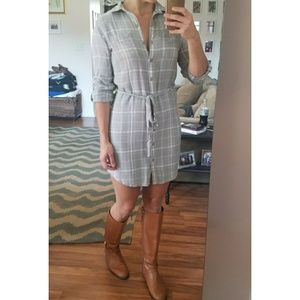 Banana Republic grey plaid shirt dress