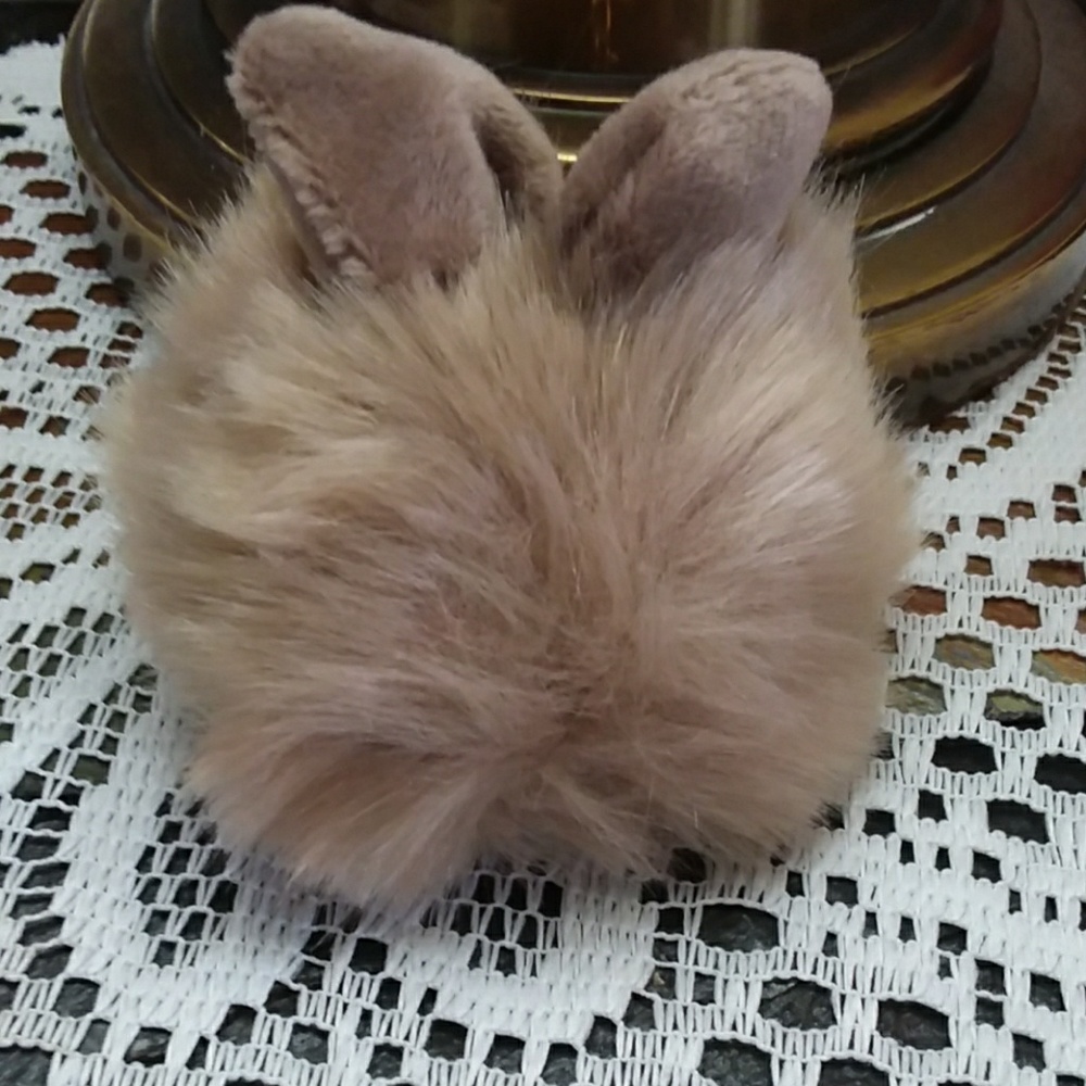 Brown fuzzy ball with ears key ring