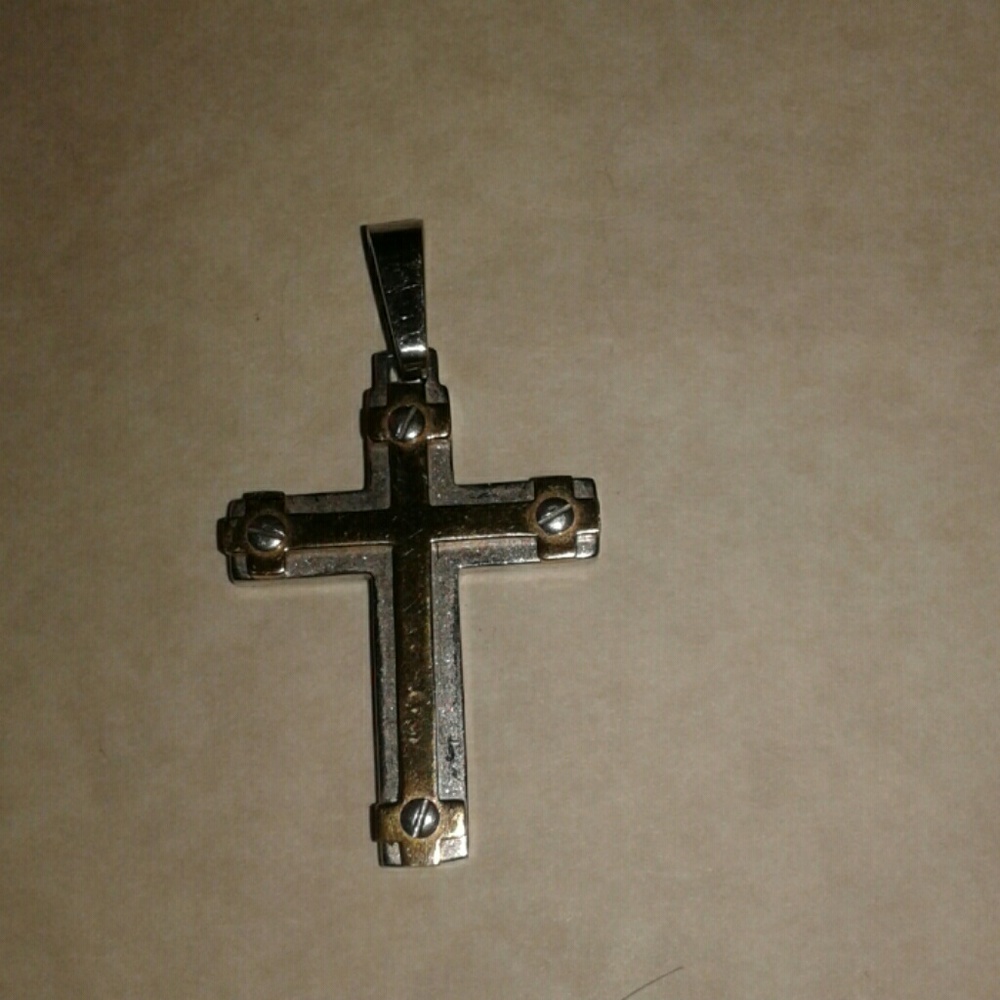 Silver/gold Cross