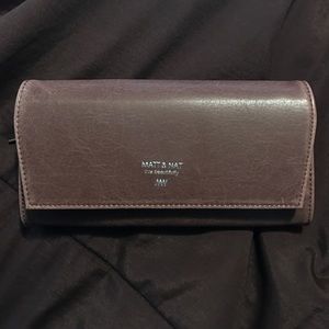 Matt & Nat wallet