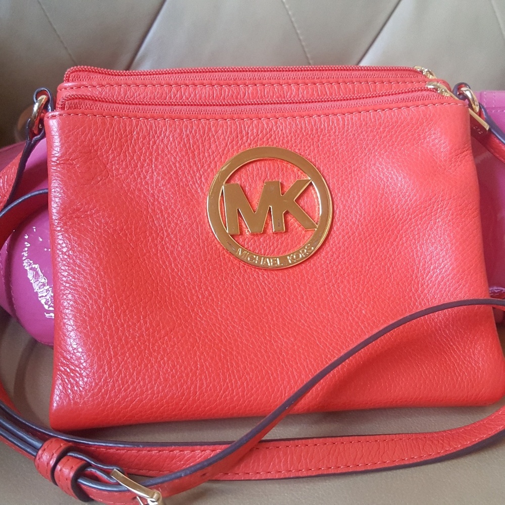 MICHAEL KORS