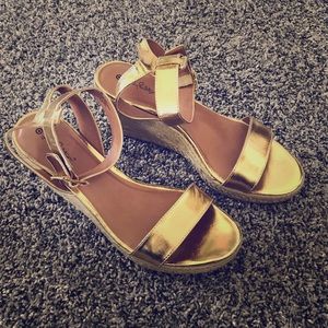 Lilly Pulitzer for Target sandals size 10