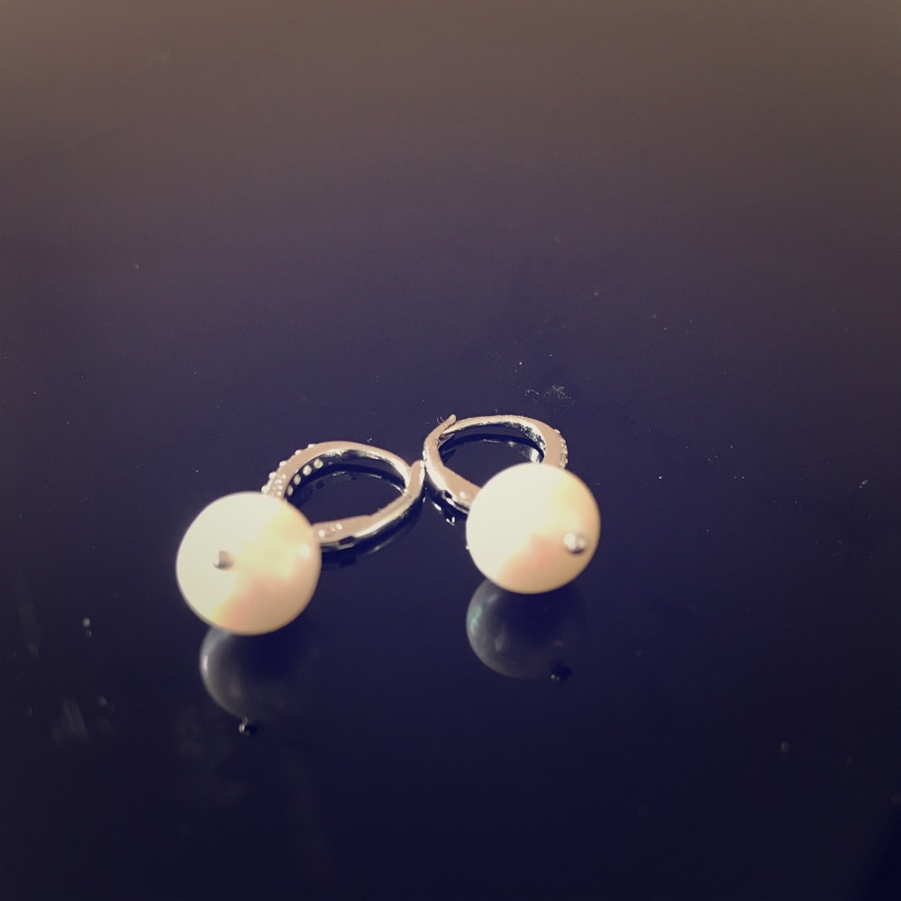 Silver Hoop Pearl Earrings