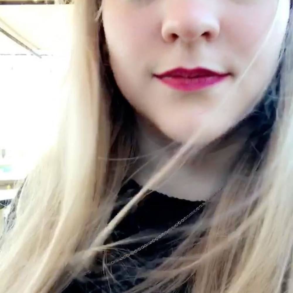 Meet your Posher, Christa