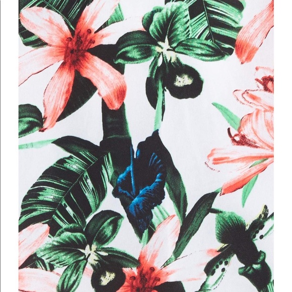 🎉HOST PICK🎉 NWT Vince Camuto Jungle Lily dress - Picture 3 of 5