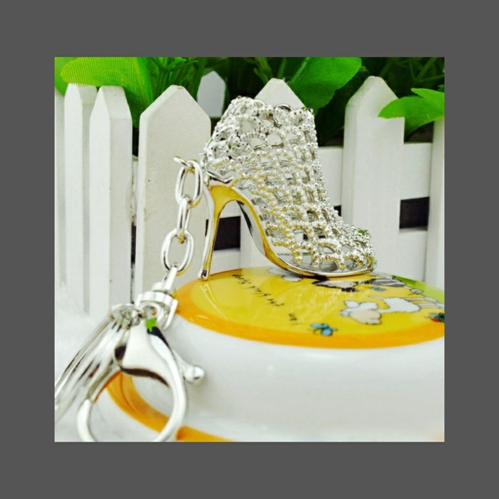 Silver crystal hollow pump heel shoe key ring