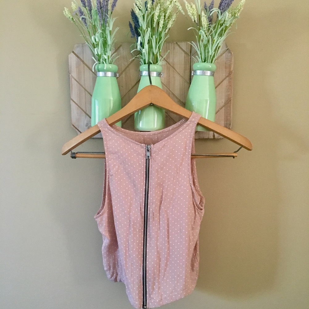 ❌Gifted❌Brandy Melville Polka Dot Top - Picture 2 of 7