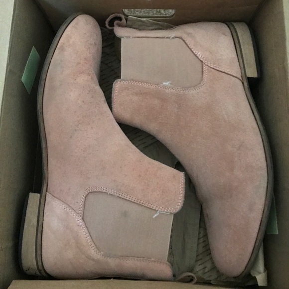 mens pink chelsea boots