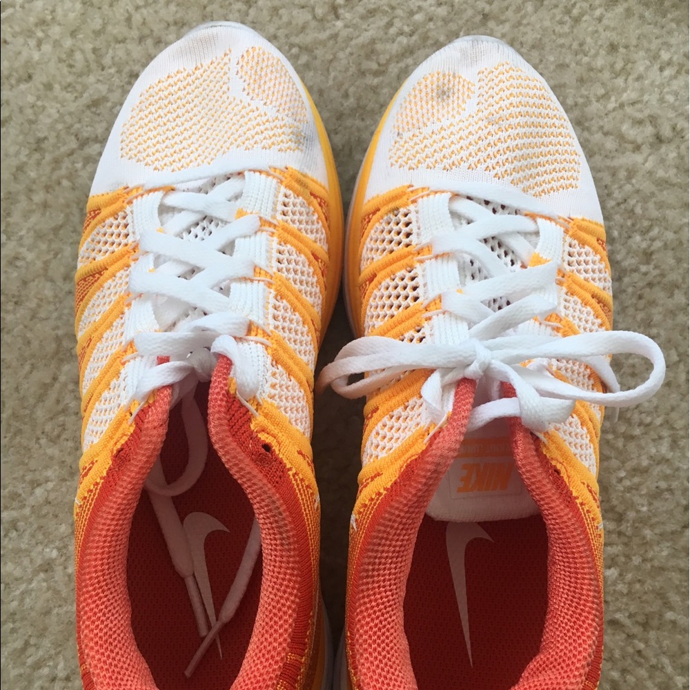 Nike Flyknit lunar 2 size 8