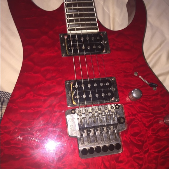 Ibanez RG 320 DXQM Trans Red Quilt Maple - Picture 7 of 7