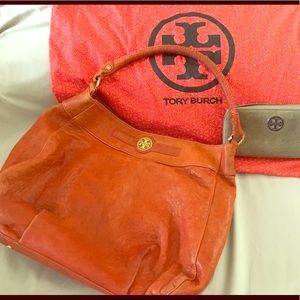 Tory Burch Hobo