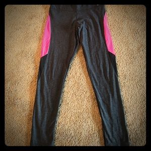 PINK Ultimate Leggings