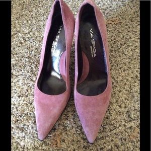 Via spiga suede heels. Size 8. Brand New