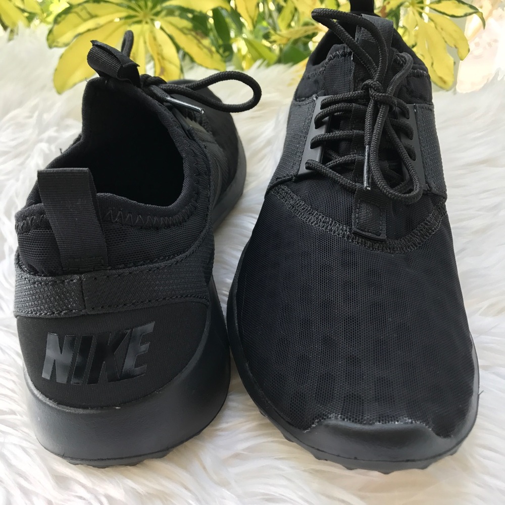 NWT Nike Juvenate Black WMNS - Picture 7 of 8