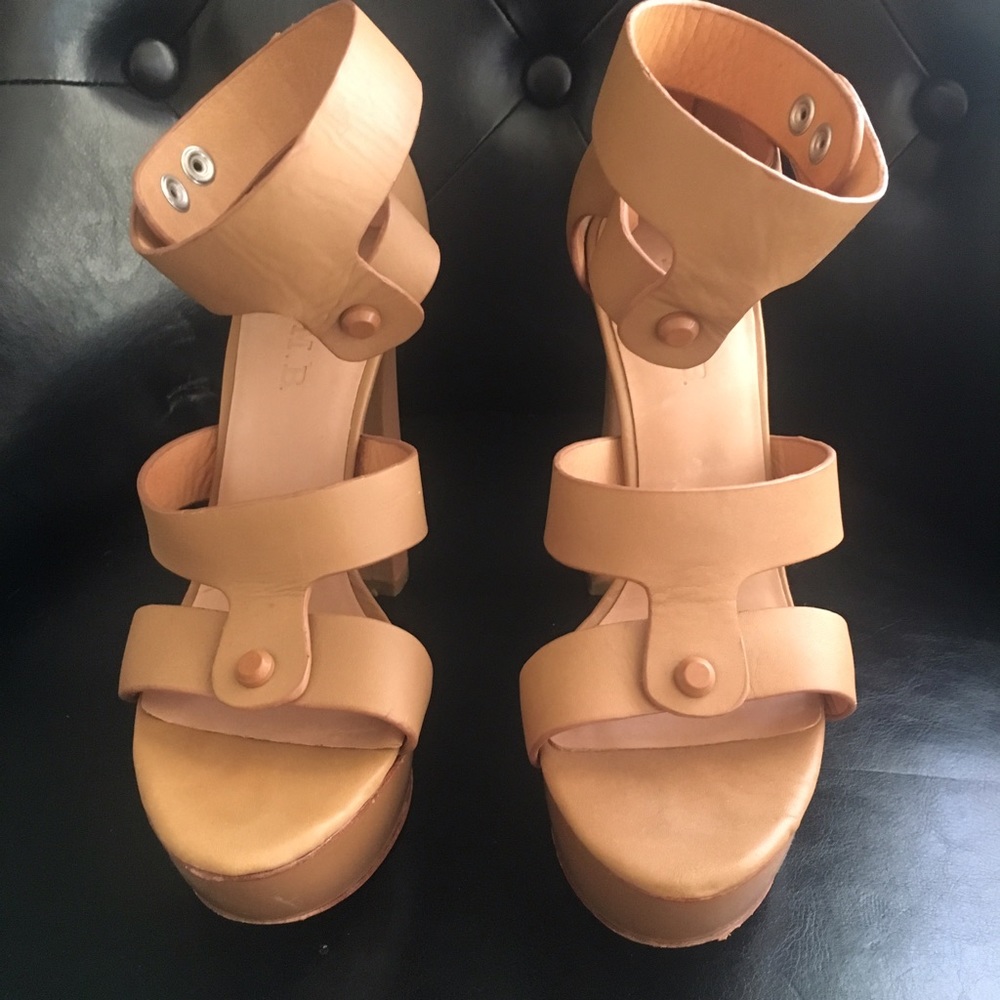 Lamb shoes nude color size 8
