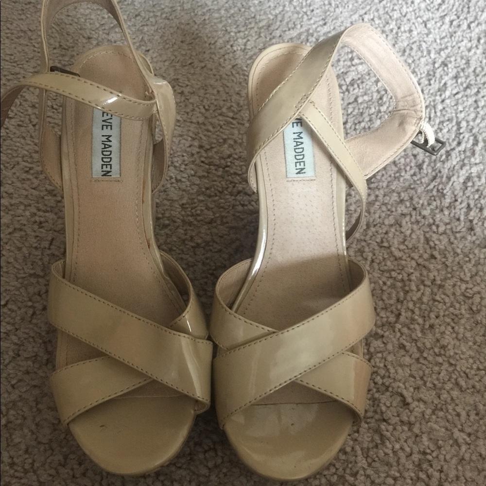 Steve Madden nude coloured wedges❌sold❌