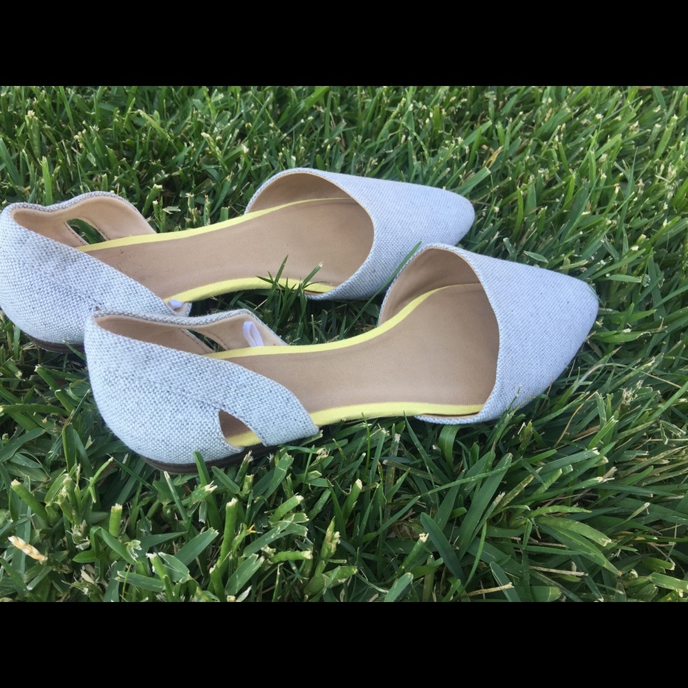 GAP cutout shoes