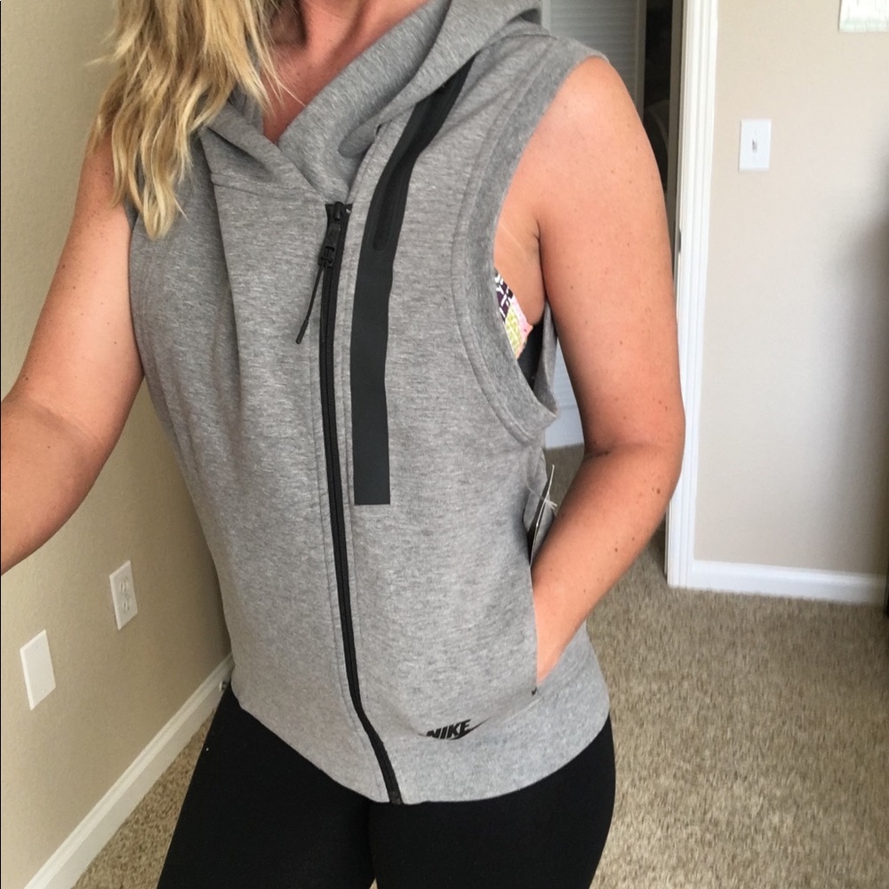 Nike Zip-up Hoodie