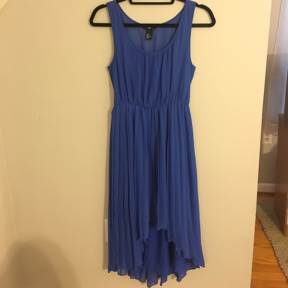 Blue A-line dress with asymmetrical flowy bottom