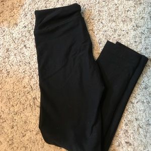 Lularoe Kids Legging Small Medium solid black
