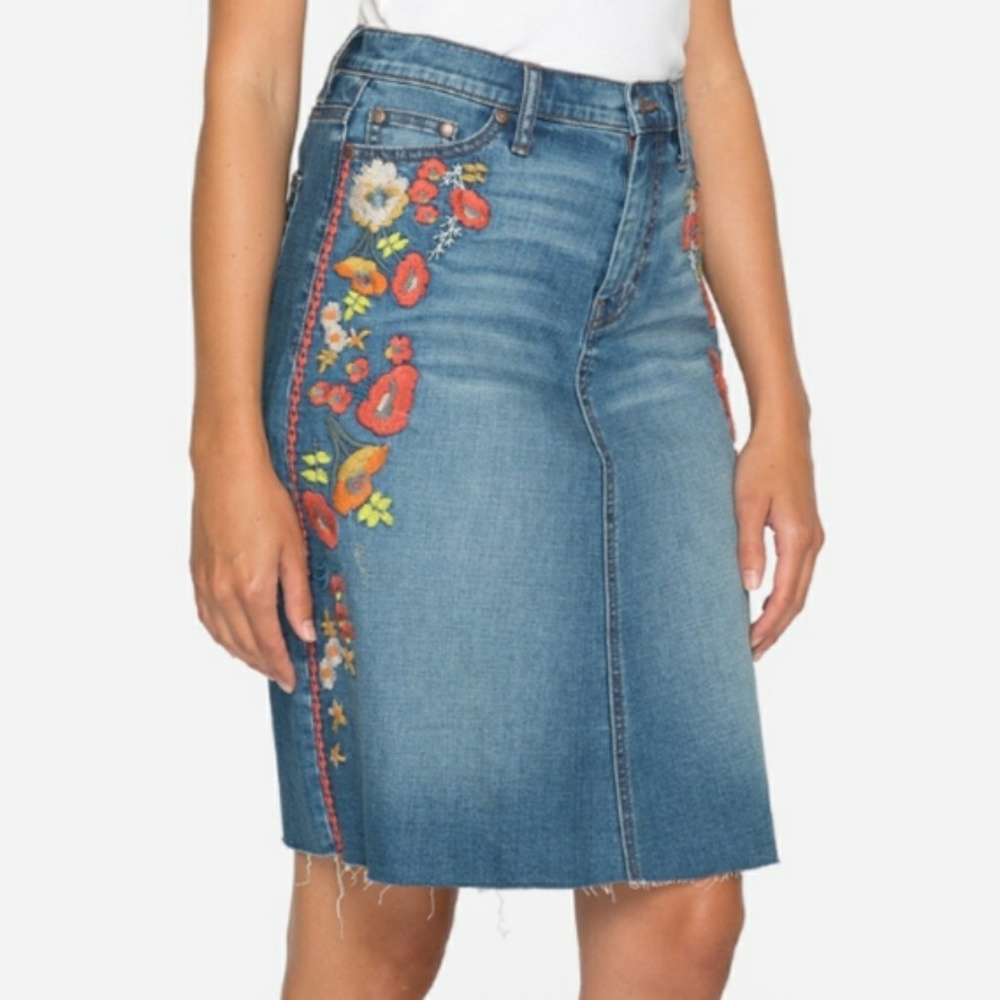 🧡Johnny was INDIGO EMBROIDERED SKIRT - Picture 4 of 7