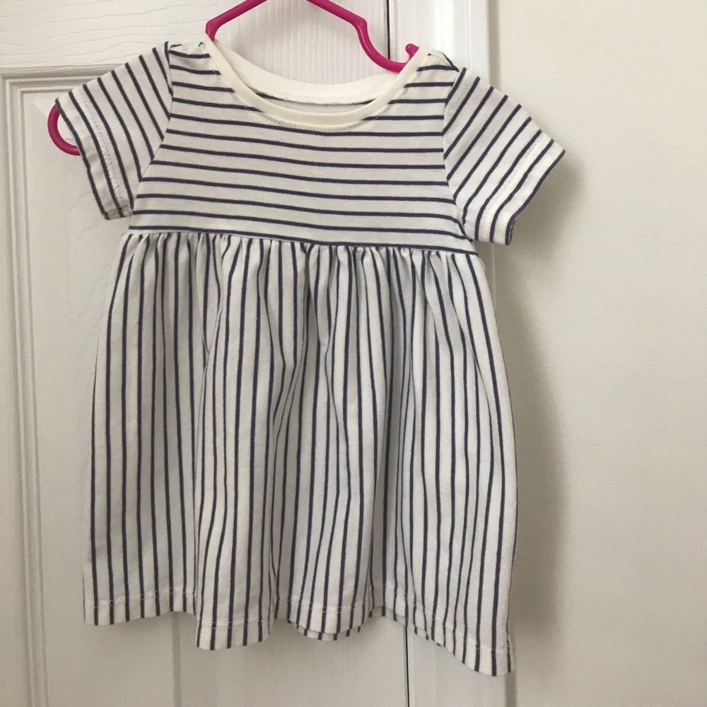 Old Navy dress
