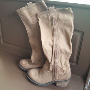 Nine West Vintage America size 7 boots