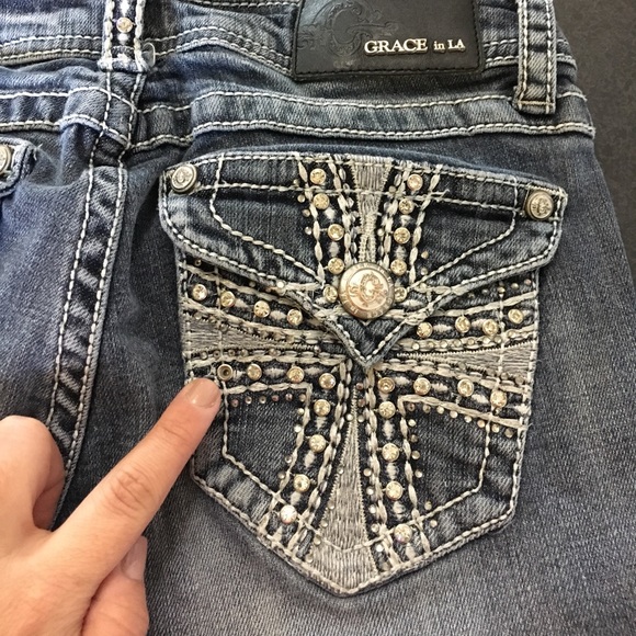 🎉HUGE PRICE DROP🎉•Grace in LA bootcut jeans• - Picture 7 of 7