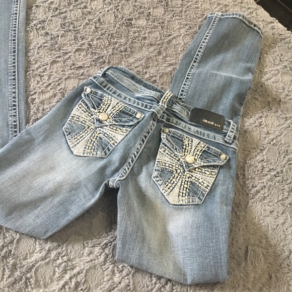 🎉HUGE PRICE DROP🎉•Grace in LA bootcut jeans• - Picture 5 of 7