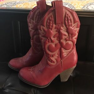 Red boots
