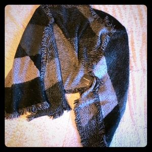 Eddie Bauer blanket scarf.