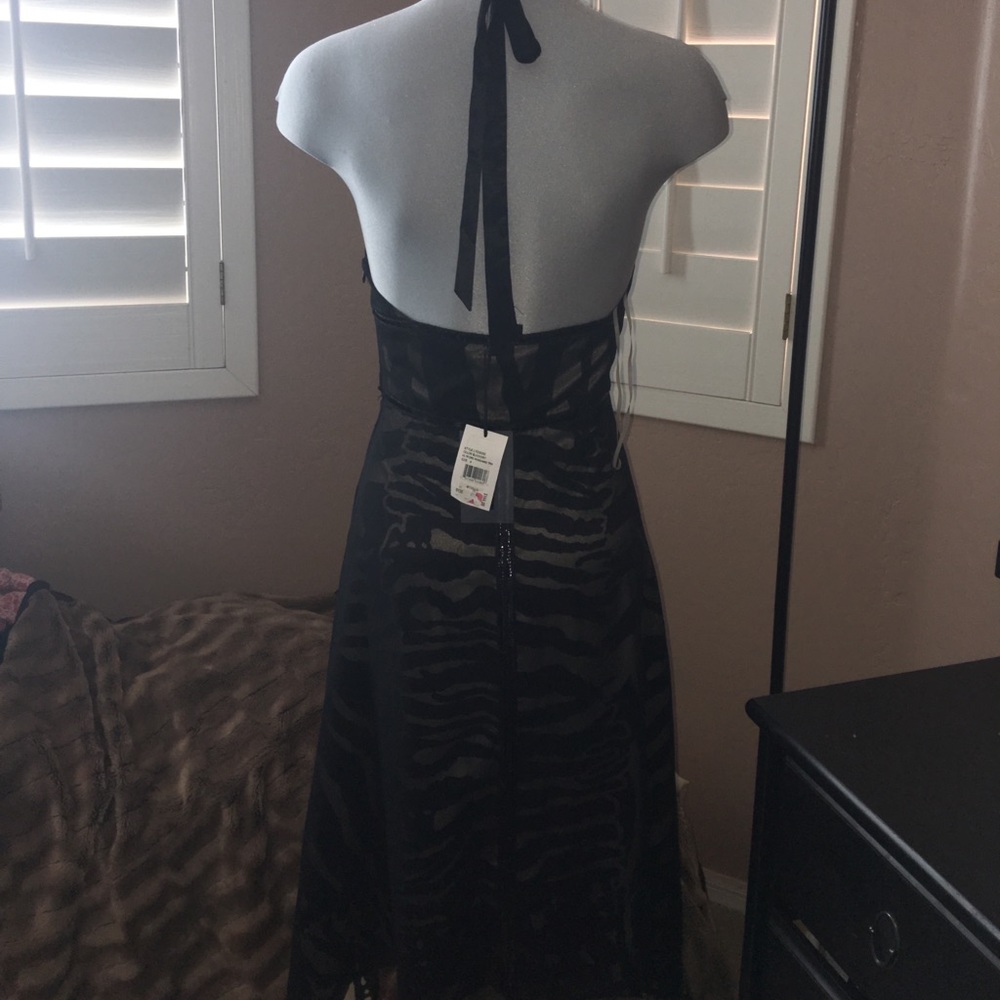 🎆👛NWT water fall printed dress - Picture 2 of 5