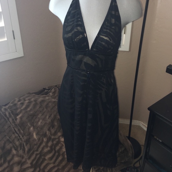 🎆👛NWT water fall printed dress - Picture 3 of 5