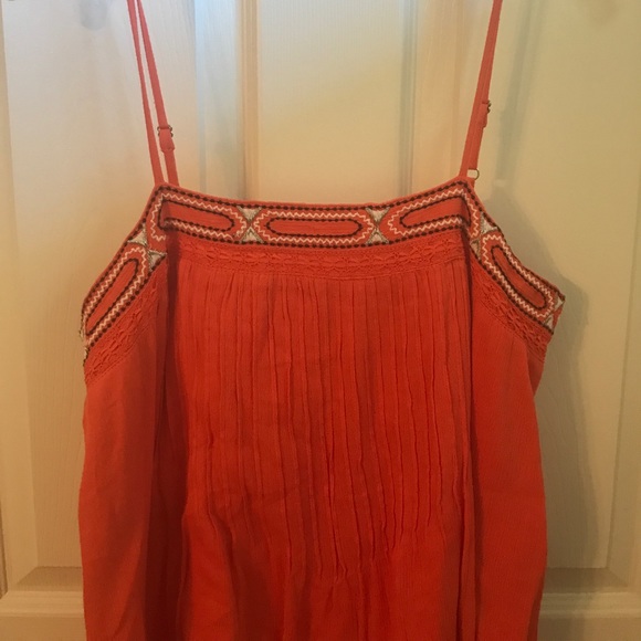 Crown and Ivy beach dress - Picture 2 of 4