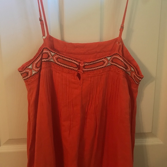 Crown and Ivy beach dress - Picture 4 of 4