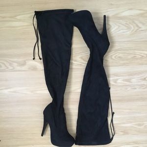 Black Platform Thigh Length Boots