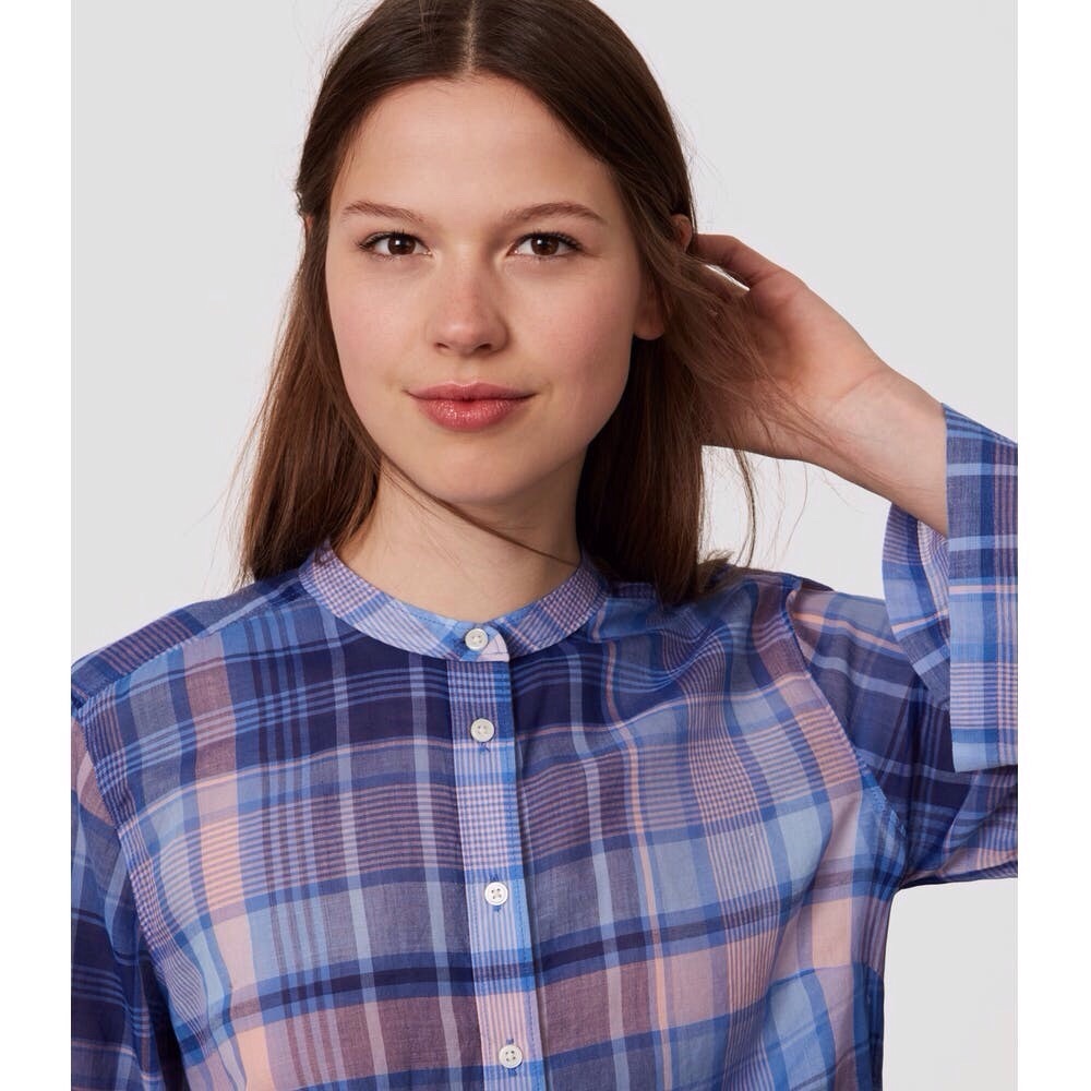 Ann Taylor LOFT Plaid Bell Sleeves Softened Shirt - Picture 3 of 3
