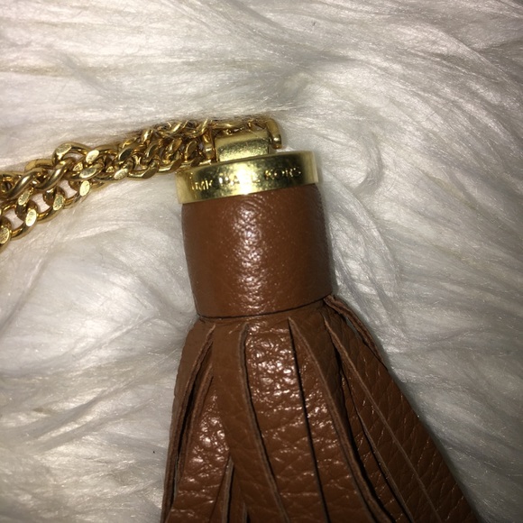 BRAND NEW MICHAEL KORS BROWN & GOLD TASSEL - Picture 2 of 4