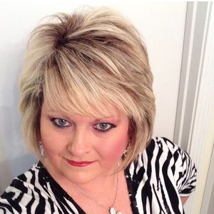 Meet your Posher, Stacy